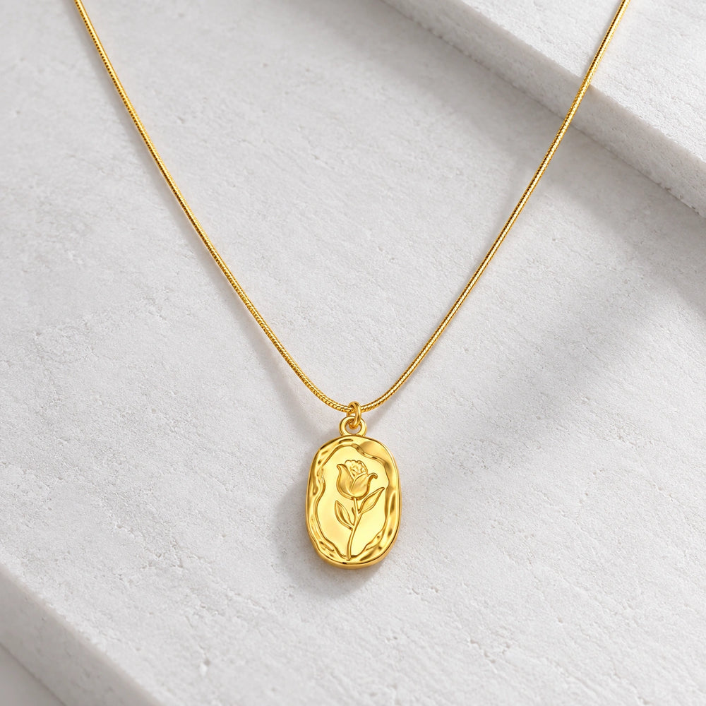 Gold rose pendant necklace for women